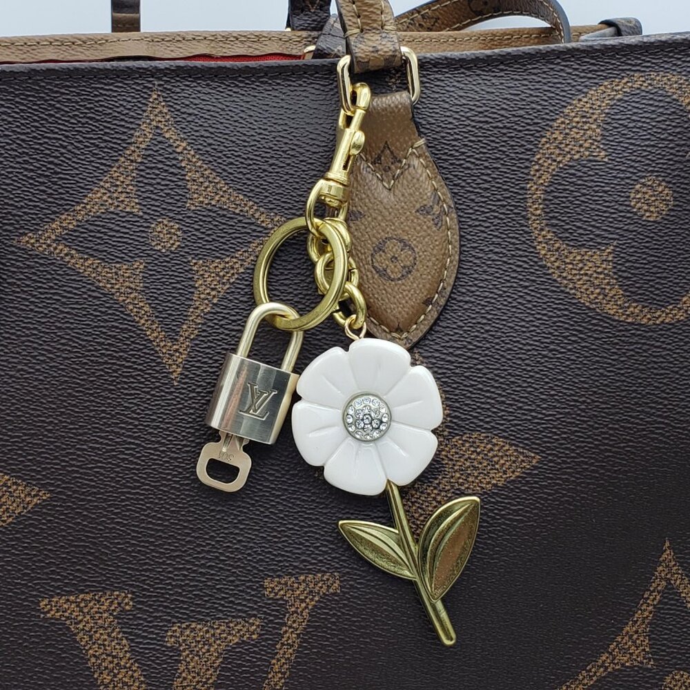 LV Gold Padlock 🔑 Authentic Louis Vuitton Charm + Unbranded Flower Keychain